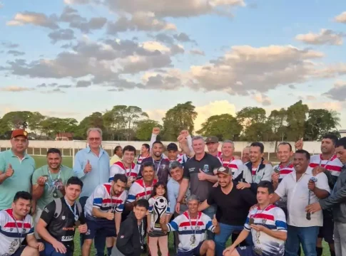 Auto Posto Tacuru e Los Hermanos são os campeões da Copa Verão de Futebol Suíço em Sete Quedas