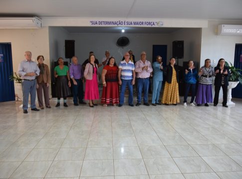 Confraternização reuniu grupo da Melhor Idade de Iguatemi e Tacuru