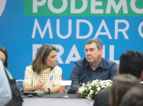 Com maioria dos votos de MS, PSDB aprova incorporação do Podemos