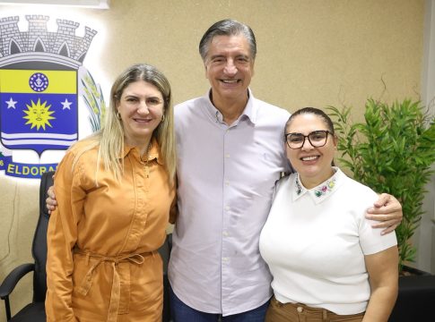 Dagoberto visita Eldorado e garante R$ 1 milhão para investimentos no Morumbi