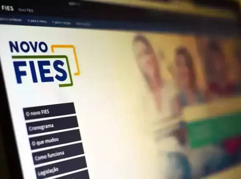 MEC abre renegociação de dívidas do Fies para contratos a partir de 2018