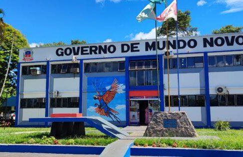 Governo de Mundo Novo publica edital de concurso público com 168 vagas e salários de até R$ 6 mil
