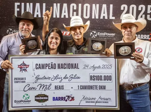 Com 19 anos, peão de Mato Grosso do Sul conquista tríplice coroa em Barretos