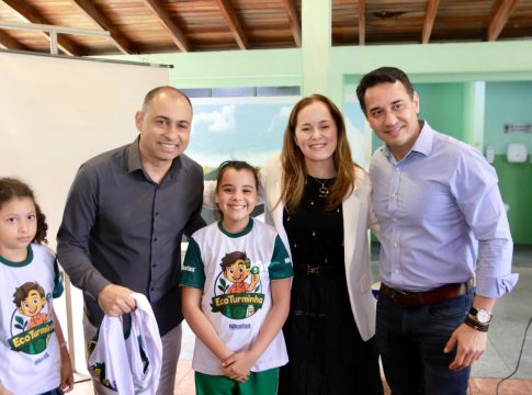 Projeto “Verdinho” avança e entrega camisetas e cartões a 390 crianças em Naviraí