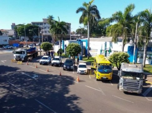 Prefeitura entrega veículos doados por órgãos federais e estaduais