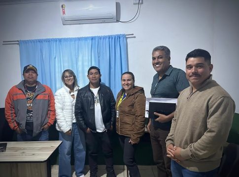Banco do Brasil atende na aldeia Porto Lindo