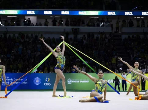 Após prata inédita, brasileiras ficam em 6º na série de 5 fitas no Mundial de Ginástica Rítmica