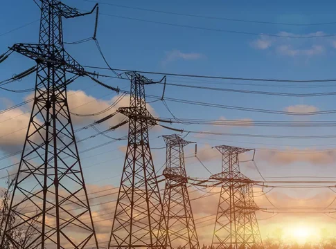 Aneel adia para 2026 nova licitação de obras de transmissão de energia em MS