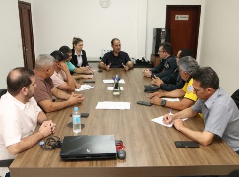 Vereadores se reúnem com autoridades para discutir o trânsito da cidade