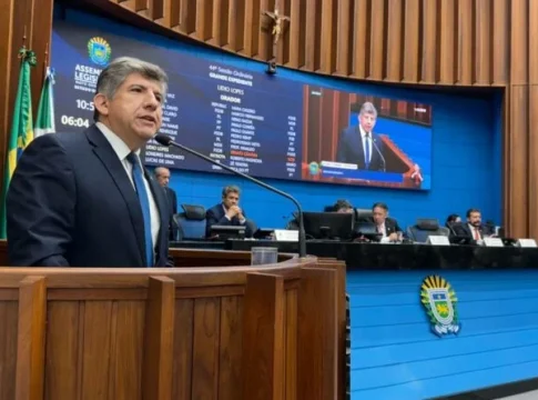 Deputado Lidio Lopes pede reforma de escola em Iguatemi