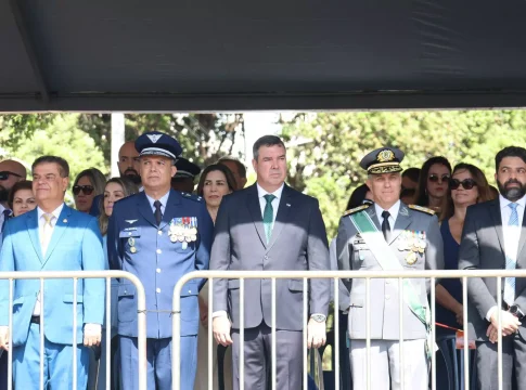 “Sete de setembro faz parte da reflexão sobre a nossa história”, diz Riedel após desfile