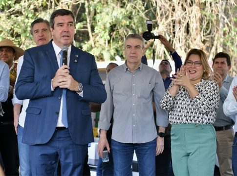 Saúde nas aldeias e municípios do Estado é reforçada com entrega de 21 ambulâncias e 7 caminhonetes