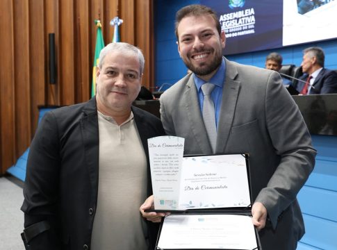Osmar Fuzário é homenageado na Assembleia Legislativa
