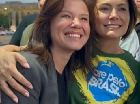Michele Bolsonaro “abençoa” candidatura de esposa de Pollon