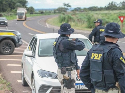 PRF amplia monitoramento de placas para rastrear mandados de prisão