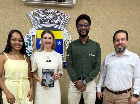 Prefeitura de Eldorado recebeu representantes da Sicredi