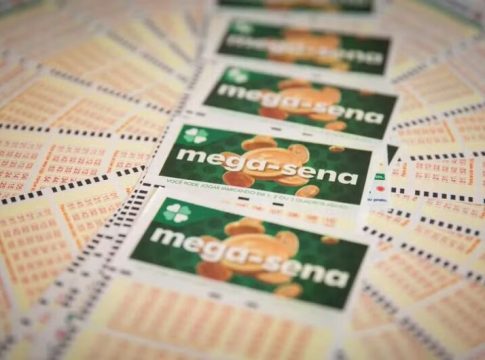 Mega-Sena acumula novamente e prêmio vai a R$ 115 milhões