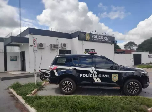 Funcionário que desviou R$ 664 mil de empresa é preso