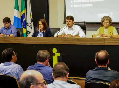 Adriane e outros 36 prefeitos de MS se organizam para Marcha em Defesa dos Municípios