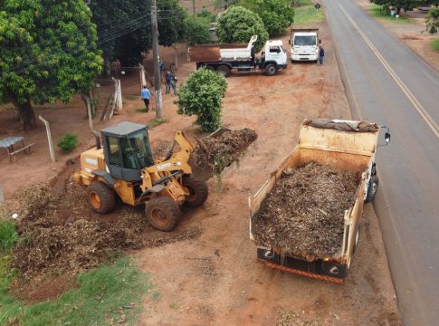 Eldorado inicia mutirão de limpeza nos bairros