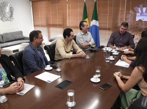 Saúde de MS quer manter maior cobertura vacinal do país e ampliar leitos em hospitais regionais