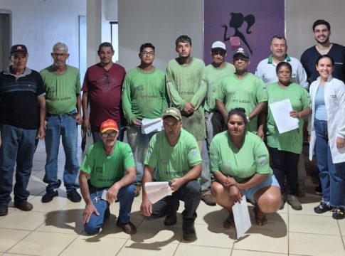 Em Sete Quedas, trabalhadores da reciclagem recebem atendimento em Saúde