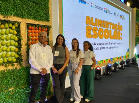 Eldorado participa de evento sobre alimentação escolar em Foz do Iguaçu
