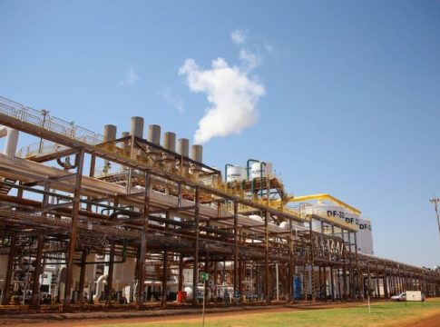 Mato Grosso do Sul projeta safra recorde de etanol, com 5 bilhões de litros produzidos em 2025/2026
