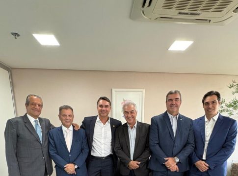 PL nacional bate o martelo: Azambuja articula e Riedel será o candidato