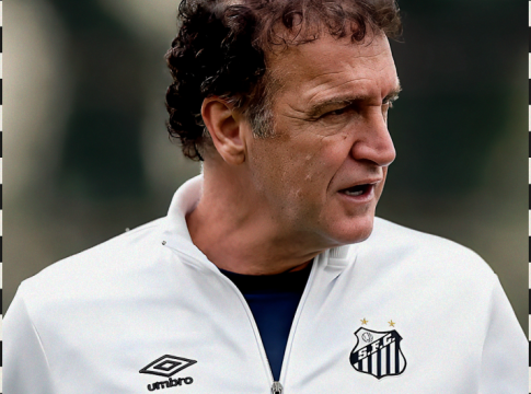 Após demitir Vojvoda, Santos anuncia Cuca como treinador