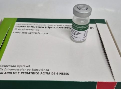 Vacinação contra influenza já pode começar nos municípios de MS; SES orienta início imediato