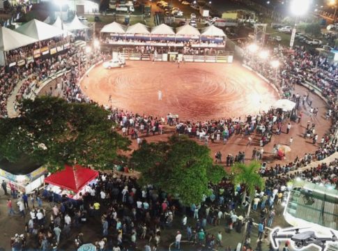 Naviraí – 30ª Exponavi vem aí de 17 a 20 de abril no Parque de Exposições