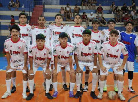 Campeonato de Futsal movimentou noite esportiva em Mundo Novo