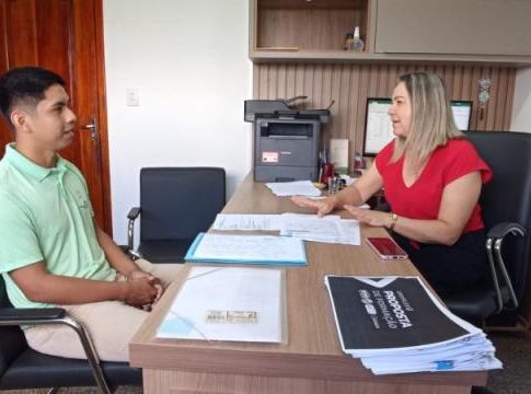 Administração de Japorã contrata primeiro servidor indígena em pasta de Finanças