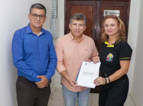 CONSEG de Mundo Novo apresenta projetos ao Deputado Lídio Lopes