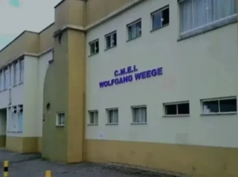 Pai busca criança errada no primeiro dia de aula em CMEI de Santa Catarina