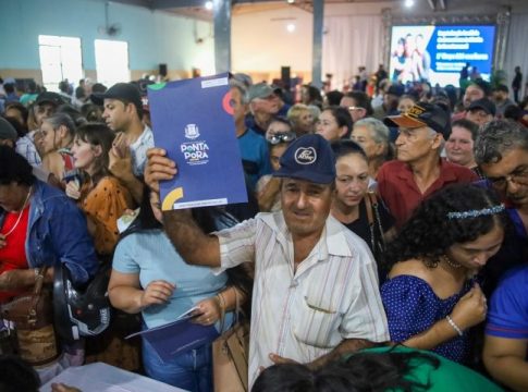 Dignidade e direito garantido: 820 famílias recebem títulos de regularização fundiária no Nova Itamarati