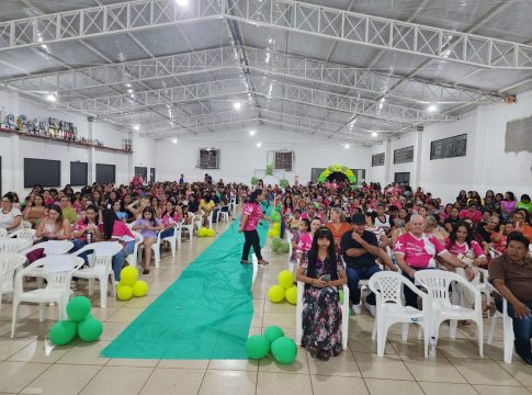 Evento reúne centenas de mulheres em Japorã