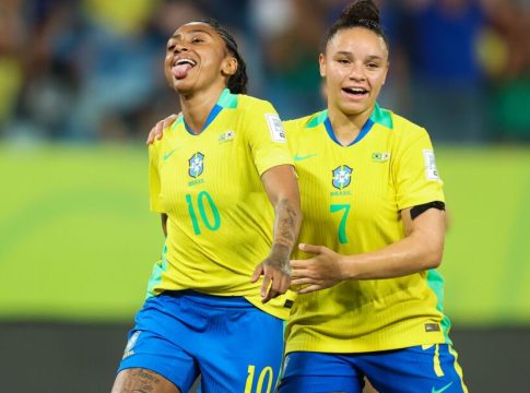 Brasil faz 5 a 1 na Coreia do Sul e estreia com vitória no Fifa Series