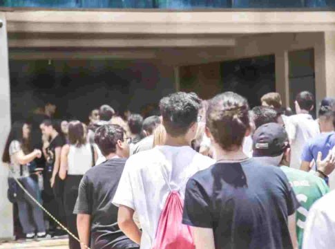 Prazo para pedir isenção da taxa de inscrição no Enem começa no dia 13