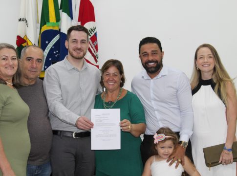Governo de Mundo Novo empossa 23 novos servidores nesta quarta-feira (01)de abril