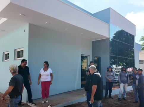 Obra do PAM avança com plantio de grama e ações ambientais em Mundo Novo