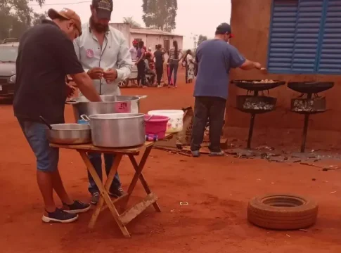 Banquete em aldeia leva a condenação de 14 políticos em Aral Moreira