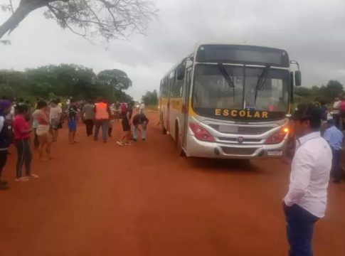 CRIANÇA DE SETE ANOS MORRE ATROPELADA POR ÔNIBUS ESCOLAR EM CAARAPÓ