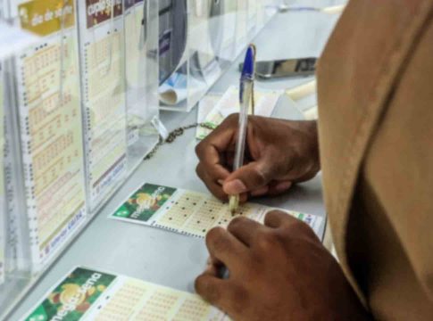 Acumulada em R$ 70 milhões, Mega-Sena será sorteada na quinta-feira