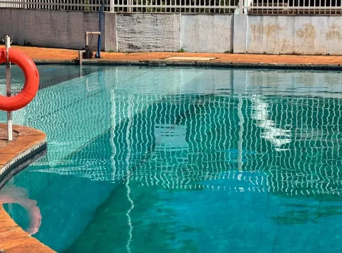 Bebê de 1 ano não resiste e morre dois dias após afogamento em Costa Rica