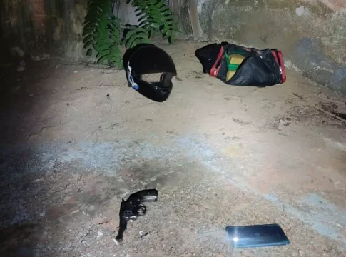 Dupla atira contra equipe do Choque e um acaba morto ao ser baleado