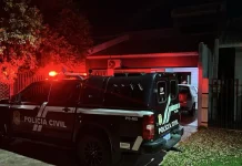 Quadrilha com adolescentes que atravessava caminhonetes para o Paraguai é presa em MS