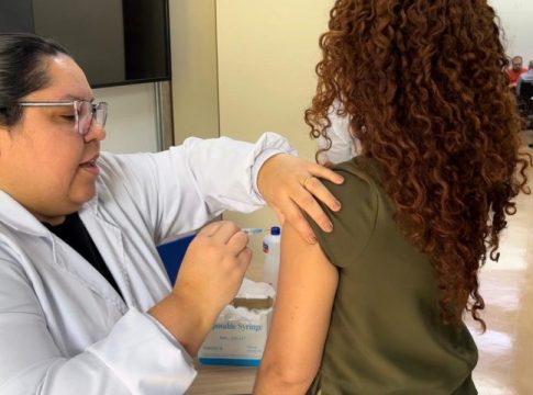 Secretaria de Saúde amplia estratégia de vacinação contra chikungunya em Mato Grosso do Sul