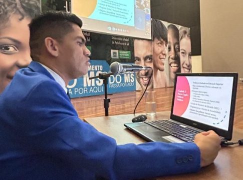 Servidor usa história de vida como inspiração para mestrado sobre inclusão de pessoas com deficiência